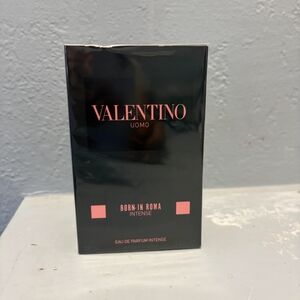 Valentino Uomo Born in Roma Intense Eau de Parfum - Black & Pink Box